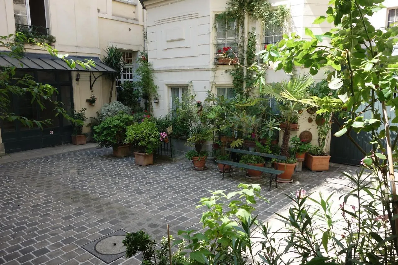 Apartment Paris-sur-seine-chez-caroline Paris