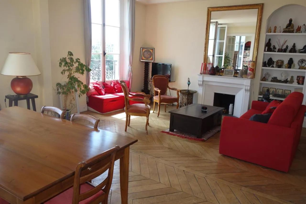 Apartment Paris-sur-seine-chez-caroline